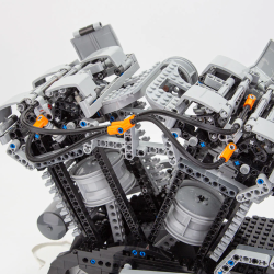 MOC Milwaukee-Eight V-Twin OHV 8V Engine Kit